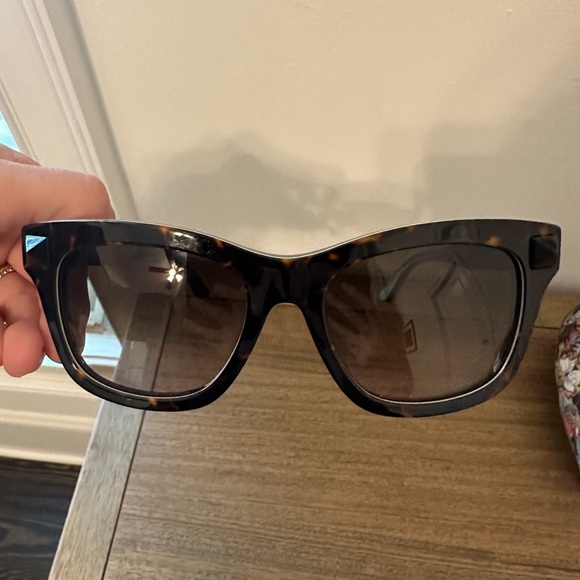 Valentino Garavani Rockstud Sunglasses - Picture 4 of 12